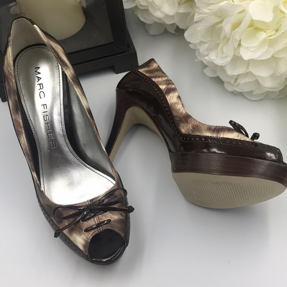 Marc FISHER LEOPARD PRINT OPEN TOE HIGH HEEL SHOES - Picture 6 of 6